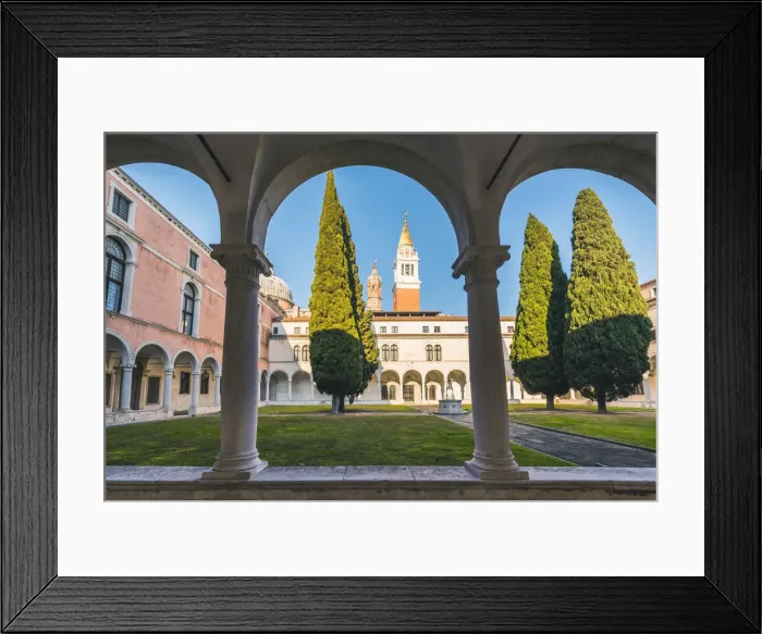 Framed Print : The Palladian cloister in San Giorgio Monastery, Venice, Veneto, Italy Framed Print : The Palladian cloister in San Giorgio Monastery, Venice, Veneto, Italy