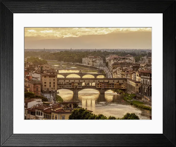 Framed Print : Ponte Vecchio and Arno River at sunset, Florence, Tuscany, Italy