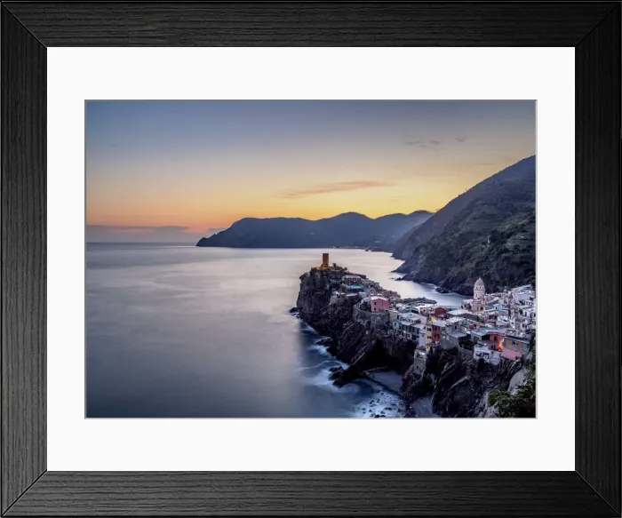 Framed Print : Vernazza at sunset, elevated view, Cinque Terre, UNESCO World Heritage Site, Liguria Framed Print : Vernazza at sunset, elevated view, Cinque Terre, UNESCO World Heritage Site, Liguria