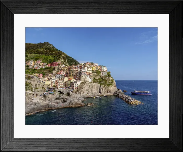 Framed Print : Manarola, Cinque Terre, UNESCO World Heritage Site, Liguria, Italy Framed Print : Manarola, Cinque Terre, UNESCO World Heritage Site, Liguria, Italy