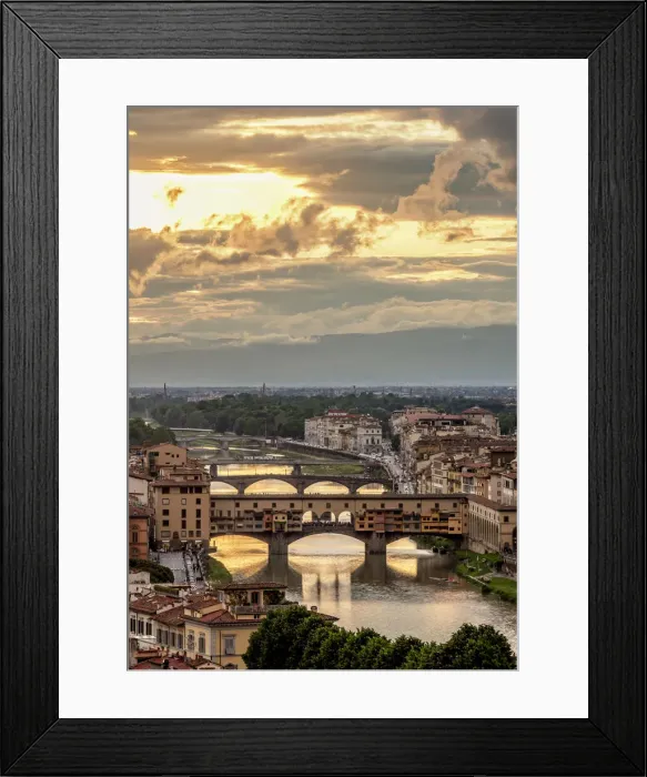 Framed Print : Ponte Vecchio and Arno River at sunset, Florence, Tuscany, Italy