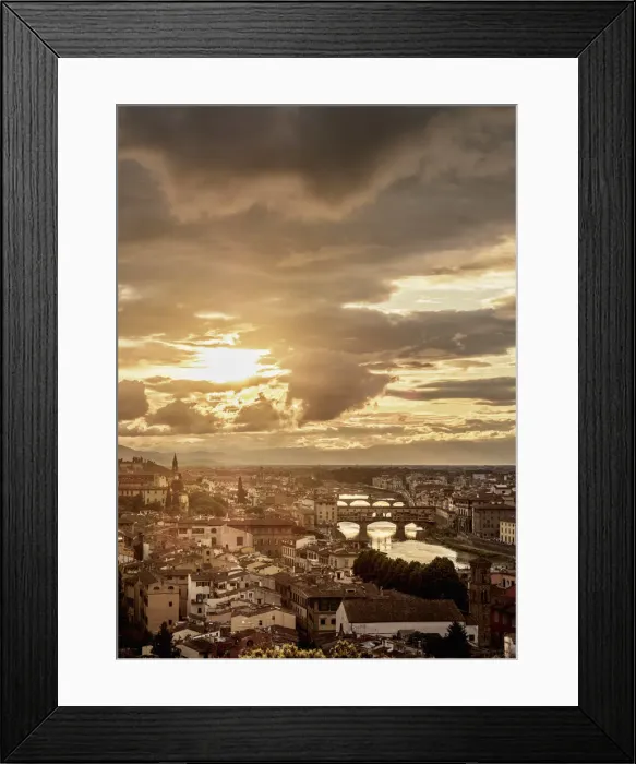 Framed Print : Cityscape with Ponte Vecchio and Arno River at sunset, Florence, Tuscany, Italy Framed Print : Cityscape with Ponte Vecchio and Arno River at sunset, Florence, Tuscany, Italy