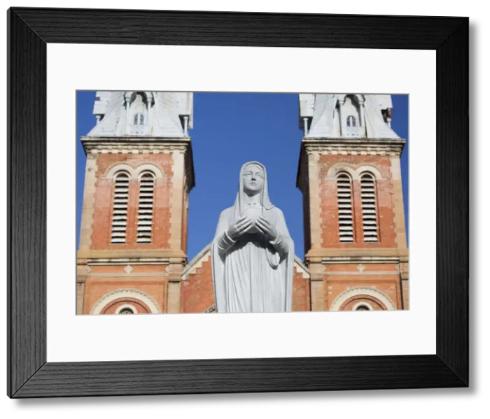 Framed Print : Notre Dame Cathedral, Ho Chi Minh City, Vietnam Framed Print : Notre Dame Cathedral, Ho Chi Minh City, Vietnam