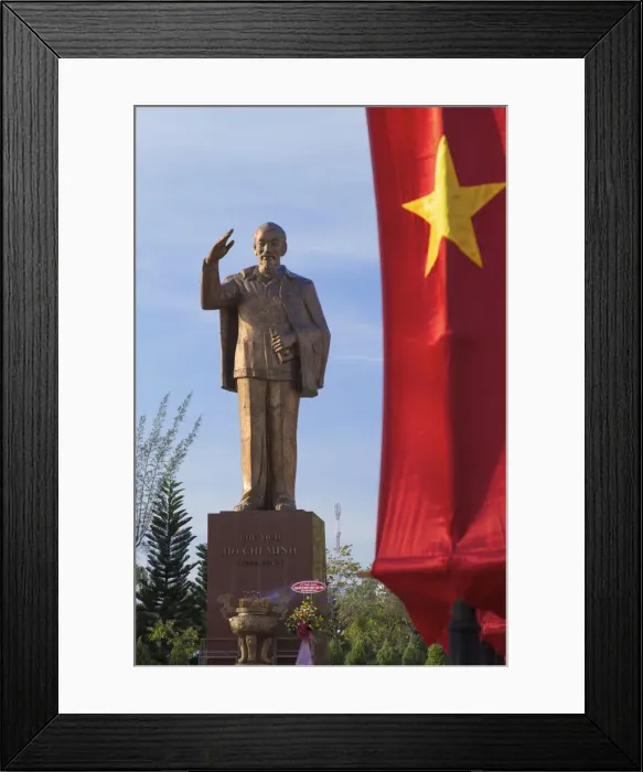 Framed Print : Statue of Ho Chi Minh, Can Tho, Mekong Delta, Vietnam