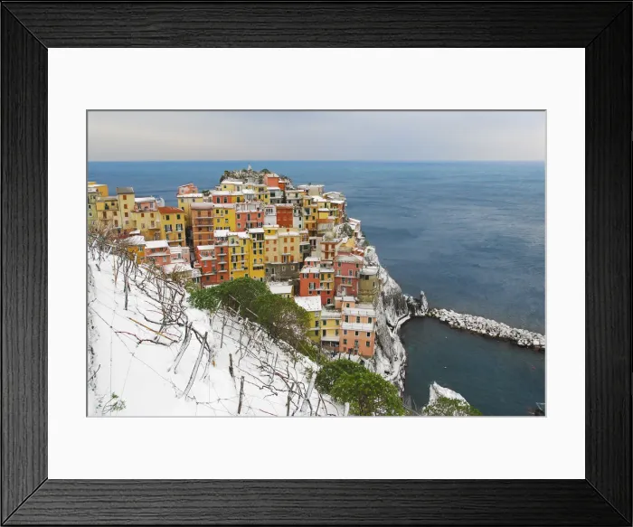 Framed Print : Italy, cinque Terre, Manarola. Snow in Manarola only every 25 years it happens Framed Print : Italy, cinque Terre, Manarola. Snow in Manarola only every 25 years it happens