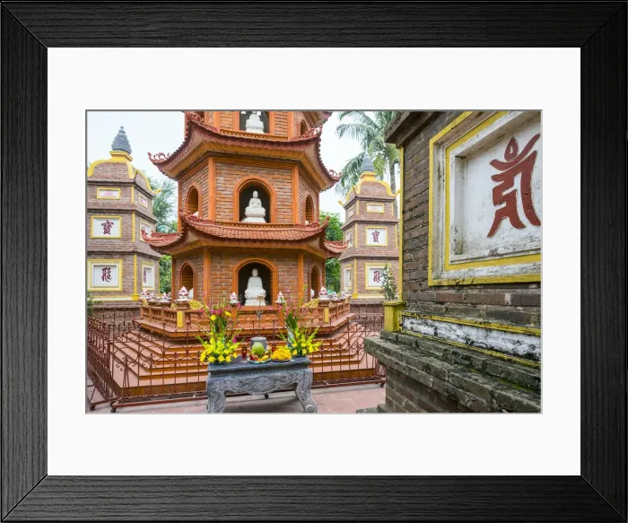 Framed Print : Tran Quoc Pagoda (Chua Trấn Qu'c), Tay H District, Hanoi, Vietnam