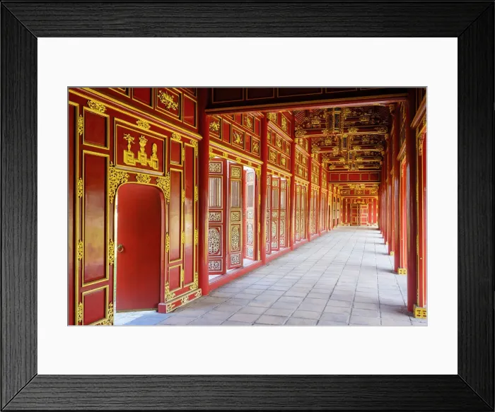 Framed Print : Galleries of Can Chanh Palace in the Halls of the Mandarins, Imperial City, Huế Framed Print : Galleries of Can Chanh Palace in the Halls of the Mandarins, Imperial City, Huế
