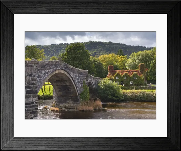 Framed Print : Ty Hwnt i r Bont ivy covered cottage and tea rooms beside stone bridge crossing Framed Print : Ty Hwnt i r Bont ivy covered cottage and tea rooms beside stone bridge crossing