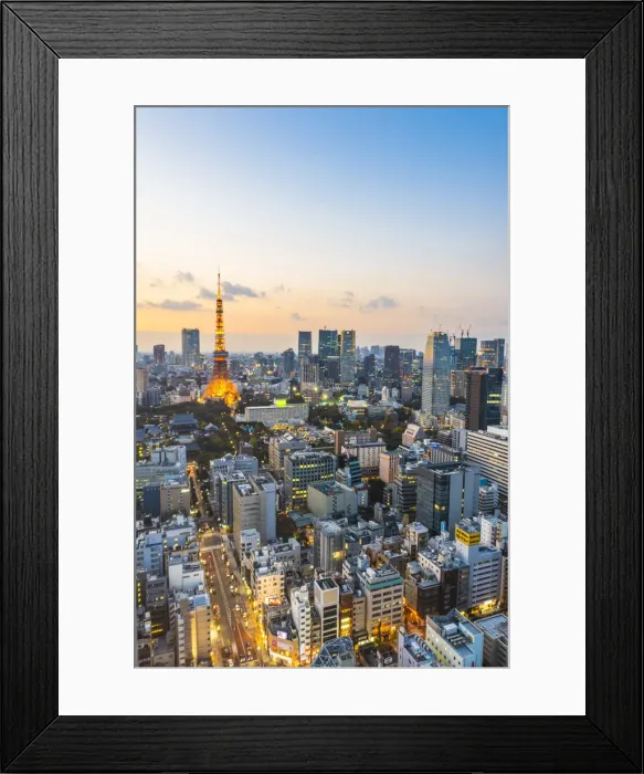 Framed Print : Tokyo, Kanto region, Japan. The iconic Tokyo tower in the Minato ward Framed Print : Tokyo, Kanto region, Japan. The iconic Tokyo tower in the Minato ward