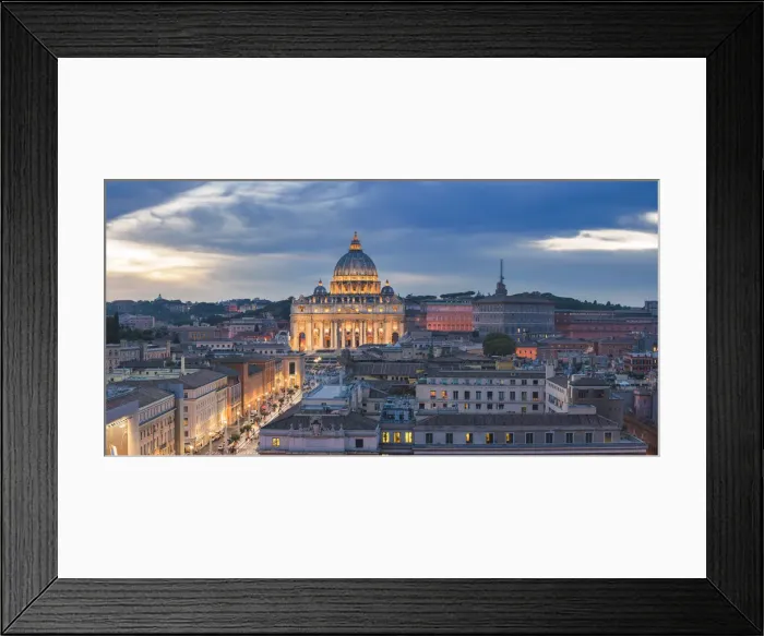 Framed Print : Rome, Lazio, Italy. High angle view of the Vatican City and St Peters Basilica Framed Print : Rome, Lazio, Italy. High angle view of the Vatican City and St Peters Basilica