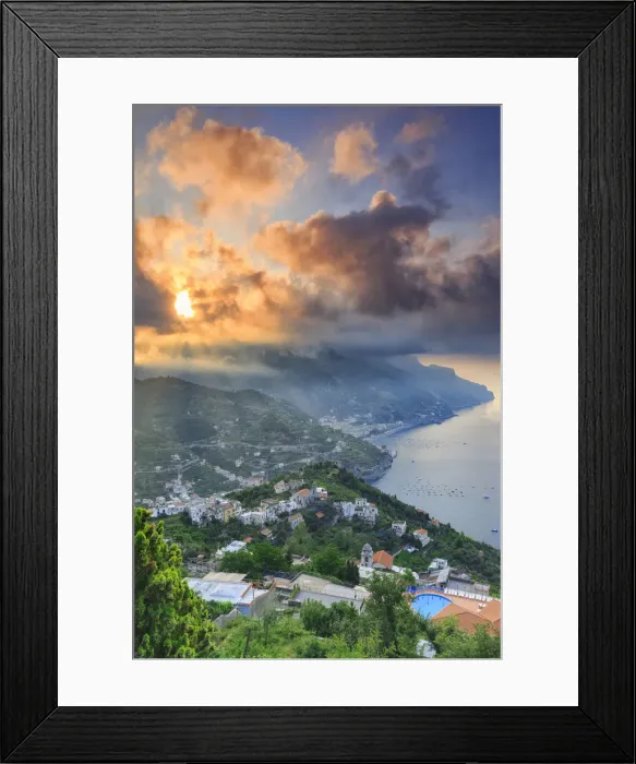 Framed Print : Italy, Campagnia, Amalfi Coast, Ravello. The Coastline from the town of Ravello Framed Print : Italy, Campagnia, Amalfi Coast, Ravello. The Coastline from the town of Ravello