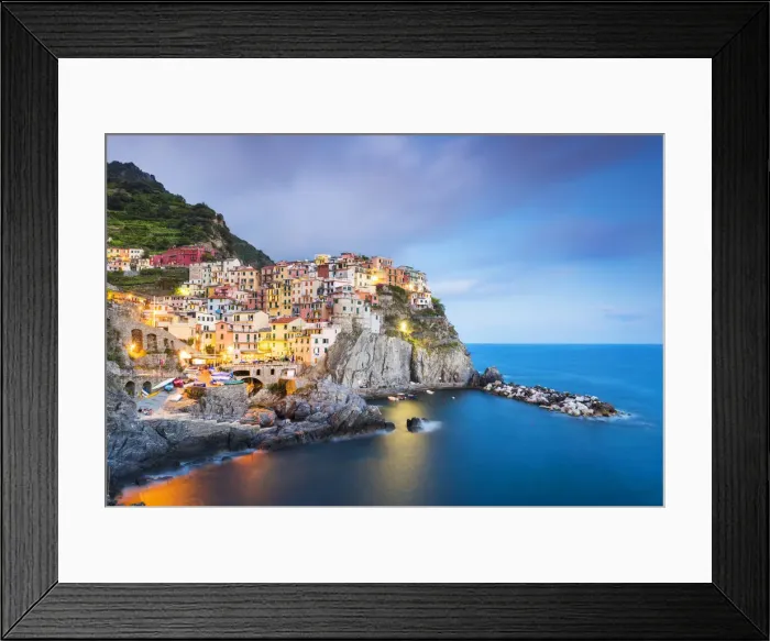 Framed Print : Manarola, Cinque Terre, Liguria, Italy Framed Print : Manarola, Cinque Terre, Liguria, Italy