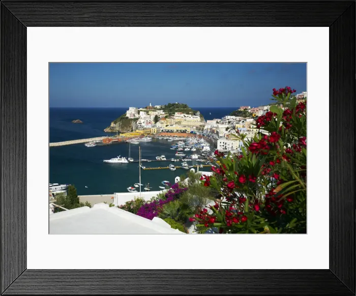 Framed Print : Island of Ponza, Tyrrhenian Sea, Italy Framed Print : Island of Ponza, Tyrrhenian Sea, Italy