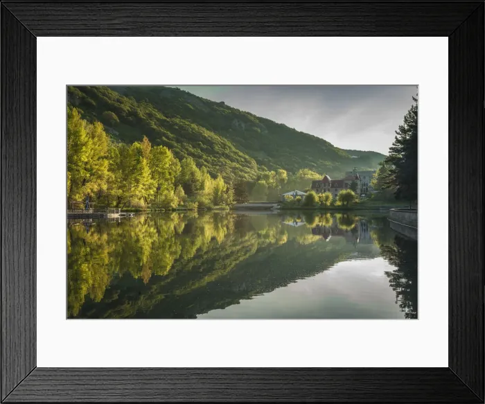 Framed Print : Armenia, Jermuk, mineral water resort town, town lake Framed Print : Armenia, Jermuk, mineral water resort town, town lake
