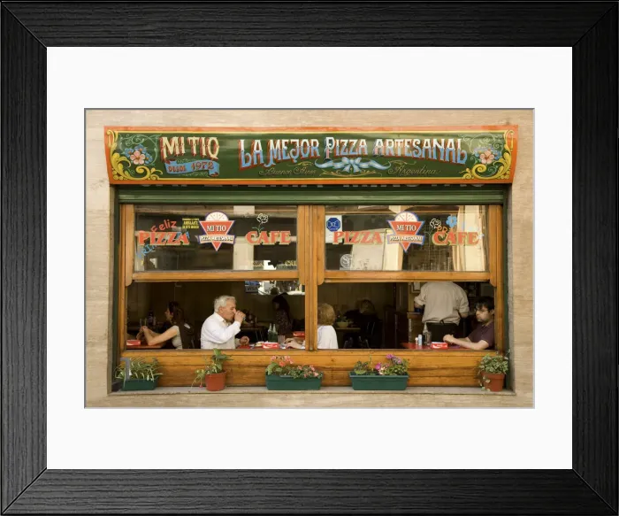 Framed Print : Restaurant San Telmo, Buenos Aires, Argentina Framed Print : Restaurant San Telmo, Buenos Aires, Argentina