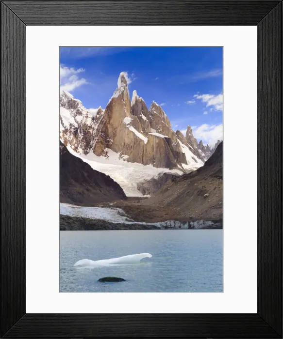 Framed Print : Argentina, Patagonia, El Chalten, Los Glaciares National Park, Laguna Torre and Cerro Framed Print : Argentina, Patagonia, El Chalten, Los Glaciares National Park, Laguna Torre and Cerro