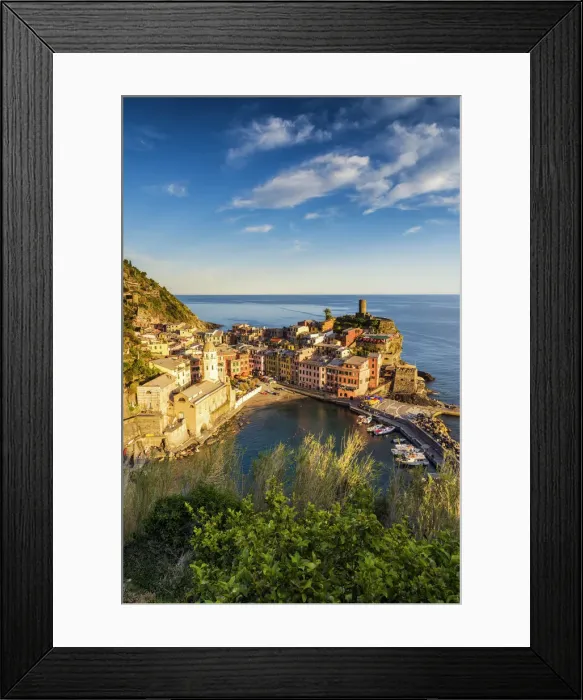 Framed Print : View over Vernazza, Cinque Terre, Liguria, Italy