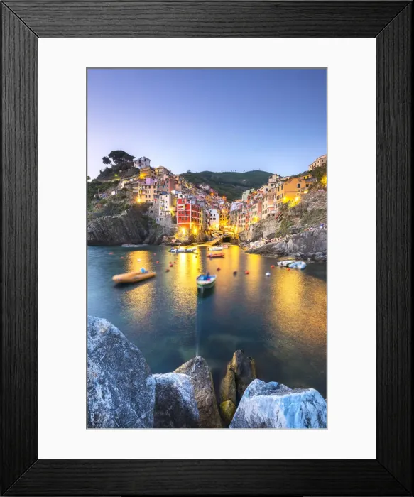 Framed Print : Manarola, Cinque Terre, Liguria, Italy Framed Print : Manarola, Cinque Terre, Liguria, Italy