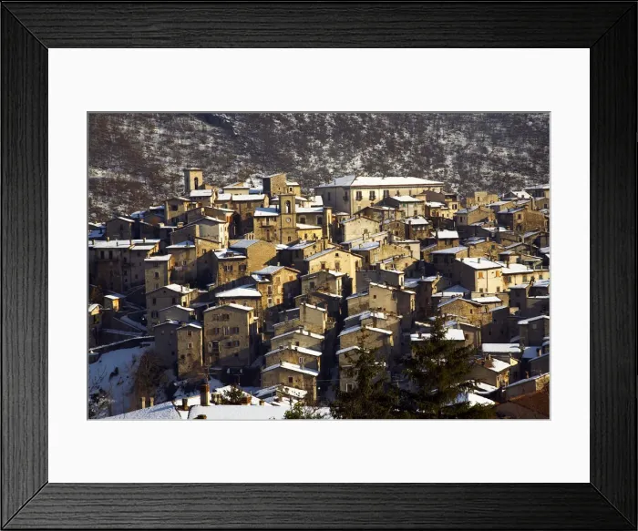 Framed Print : Scanno in Winter, Abruzzo, Italy Framed Print : Scanno in Winter, Abruzzo, Italy