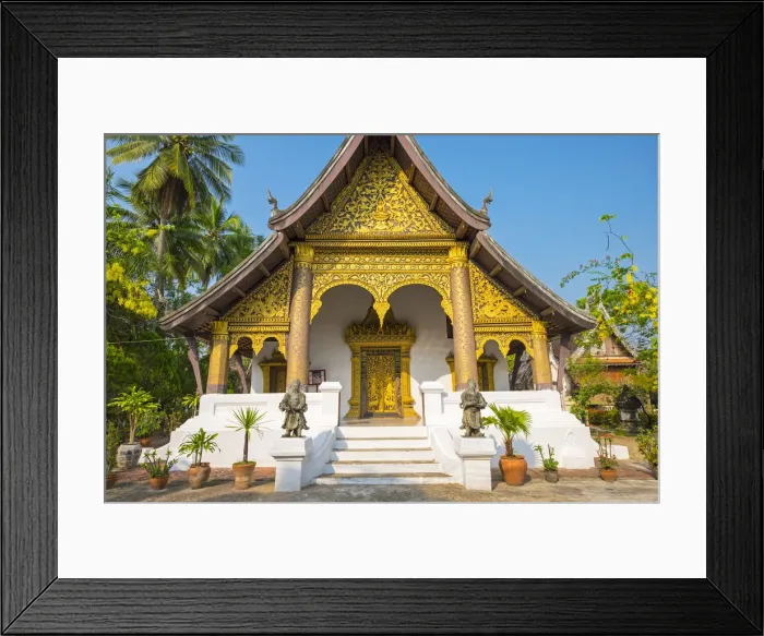 Framed Print : Wat Choumkhong buddhist temple, Luang Prabang, Louangphabang Province, Laos Framed Print : Wat Choumkhong buddhist temple, Luang Prabang, Louangphabang Province, Laos
