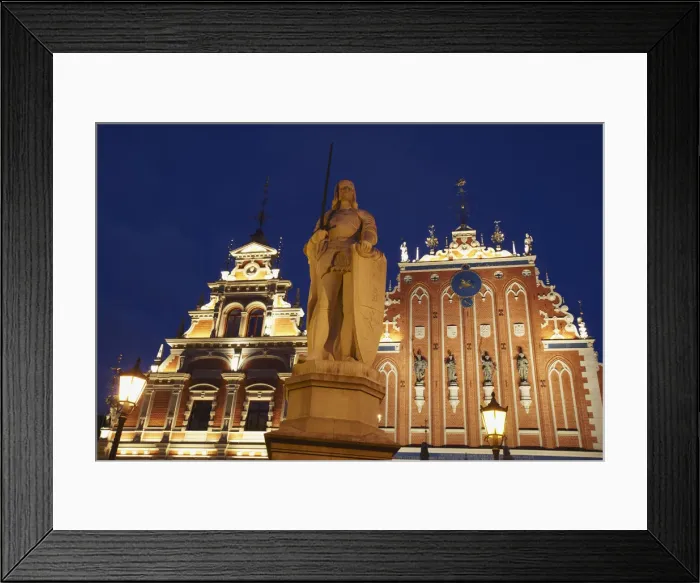 Framed Print : House of Blackheads in Town Hall Square (Ratslaukums), Riga, Latvia