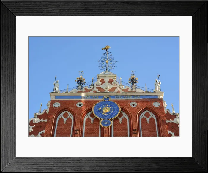 Framed Print : House of the Brotherhood of the Blackheads dating back to 1334, a Unesco World Heritage