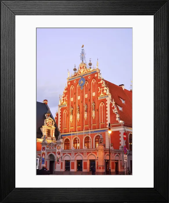 Framed Print : House of the Brotherhood of the Blackheads dating back to 1334, a Unesco World Heritage Framed Print : House of the Brotherhood of the Blackheads dating back to 1334, a Unesco World Heritage
