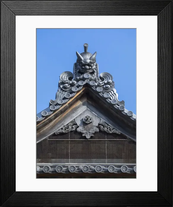 Framed Print : Roof detail of Shofuku-ji Temple, Fukuoka, Kyushu, Japan Framed Print : Roof detail of Shofuku-ji Temple, Fukuoka, Kyushu, Japan