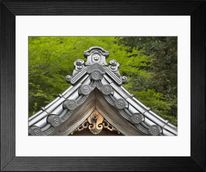Framed Print : Roof detail of Onagatenmangu Temple, Hiroshima, Hiroshima Prefecture, Japan Framed Print : Roof detail of Onagatenmangu Temple, Hiroshima, Hiroshima Prefecture, Japan