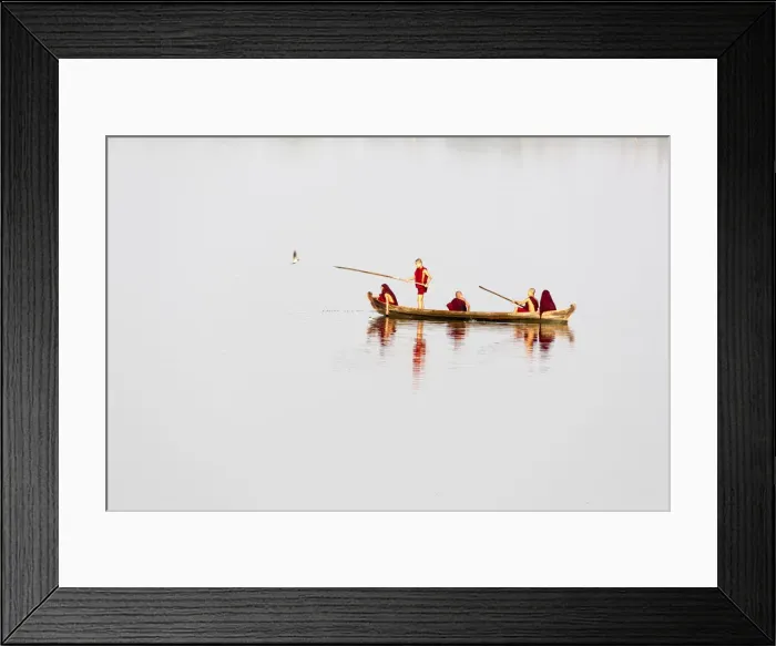 Framed Print : Novice monks row on Taungthaman Lake near Amarapura, Mandallay, Burma (Myanmar) Framed Print : Novice monks row on Taungthaman Lake near Amarapura, Mandallay, Burma (Myanmar)