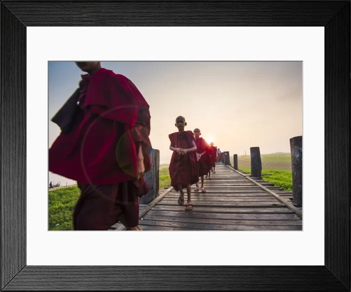Framed Print : Amarapura, Mandalay region, Myanmar. Monks walking on the U Bein bridge at sunrise Framed Print : Amarapura, Mandalay region, Myanmar. Monks walking on the U Bein bridge at sunrise