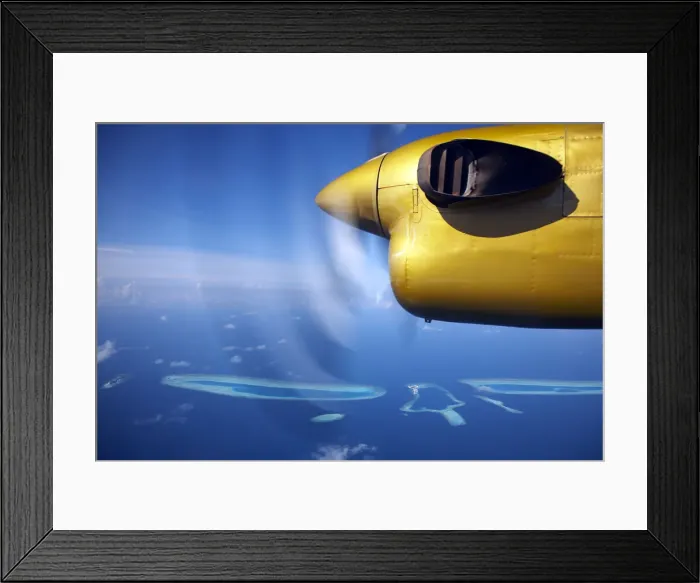 Framed Print : Aerial View from Seaplane, Maldives, Indian Ocean Framed Print : Aerial View from Seaplane, Maldives, Indian Ocean