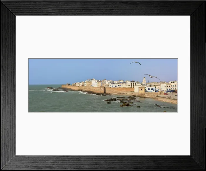 Framed Print : The walled city of Essaouira, a Unesco World Heritage Site, facing the vast Atlantic Framed Print : The walled city of Essaouira, a Unesco World Heritage Site, facing the vast Atlantic
