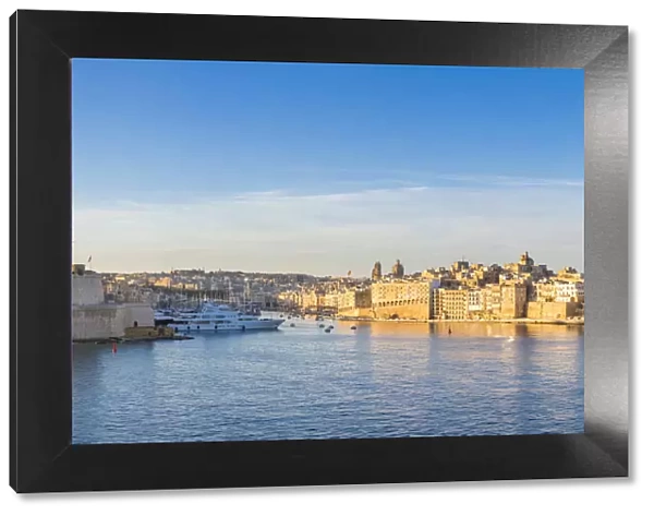 Malta, South Eastern Region, Valletta. The view across Grand Harbour to Fort St Angelo