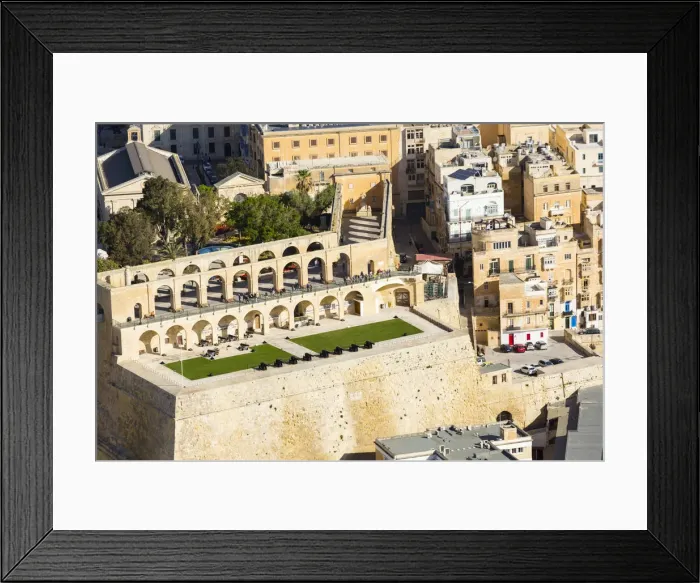 Framed Print : Malta, South Eastern Region, Valletta. Aerial view of Upper Barrakka Gardens Framed Print : Malta, South Eastern Region, Valletta. Aerial view of Upper Barrakka Gardens
