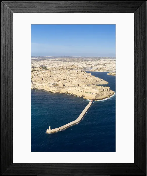 Framed Print : Malta, South Eastern Region, Valletta. Aerial view of the peninsula of Valletta Framed Print : Malta, South Eastern Region, Valletta. Aerial view of the peninsula of Valletta