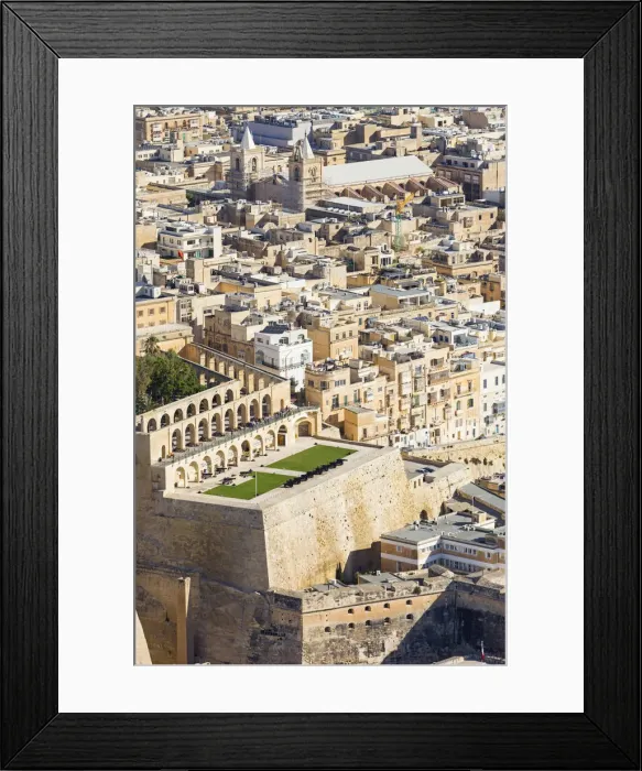Framed Print : Malta, South Eastern Region, Valletta. Aerial view of Upper Barrakka Gardens Framed Print : Malta, South Eastern Region, Valletta. Aerial view of Upper Barrakka Gardens