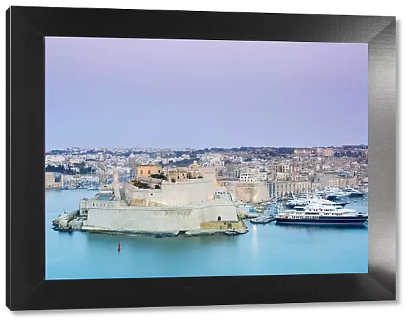 Malta, South Eastern Region, Valletta. Grand Harbour and Fort St Angelo in Vittoriosa