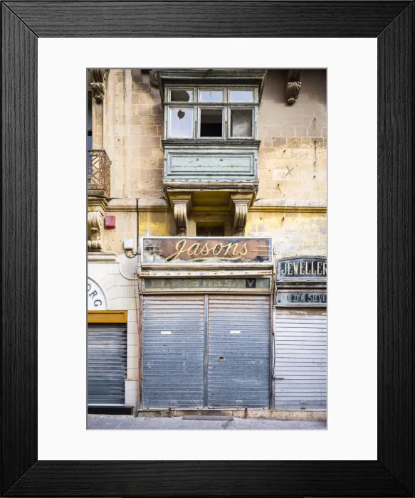 Framed Print : Malta, South Eastern Region, Valletta. Derelict traditional shop in historic Valletta Framed Print : Malta, South Eastern Region, Valletta. Derelict traditional shop in historic Valletta