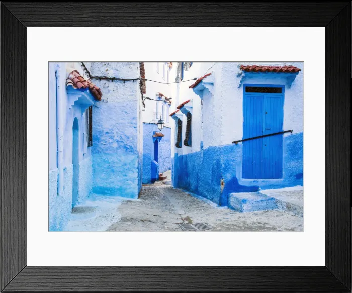 Framed Print : Blue-washed streets of Chefchaouen, Morocco Framed Print : Blue-washed streets of Chefchaouen, Morocco