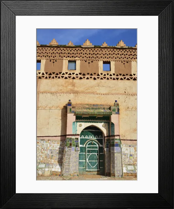 Framed Print : Traditional house from the Amezrou region, Zagora. Draa Valley, Morocco Framed Print : Traditional house from the Amezrou region, Zagora. Draa Valley, Morocco