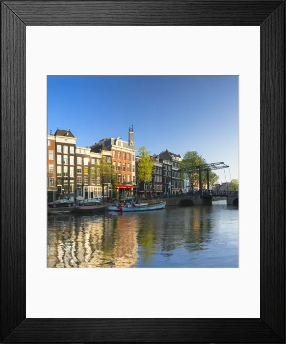 Framed Print : Houses along Kloveniersburgwal canal, Amsterdam, Netherlands Framed Print : Houses along Kloveniersburgwal canal, Amsterdam, Netherlands