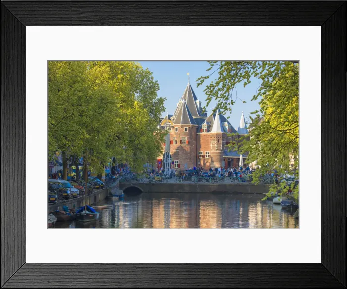 Framed Print : De Waag building on Kloveniersburgwal canal, Amsterdam, Netherlands Framed Print : De Waag building on Kloveniersburgwal canal, Amsterdam, Netherlands