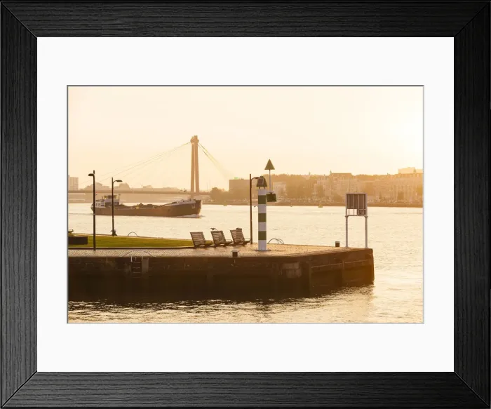 Framed Print : Willems Bridge & Nieuwe Ms River, Rotterdam, Netherlands Framed Print : Willems Bridge & Nieuwe Ms River, Rotterdam, Netherlands