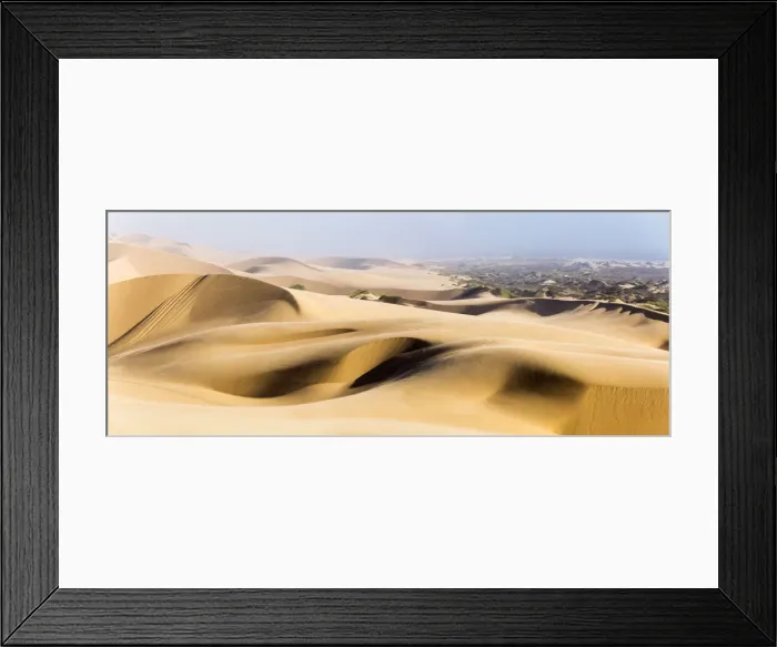 Framed Print : Namib desert dunes, Namibia, Africa Framed Print : Namib desert dunes, Namibia, Africa