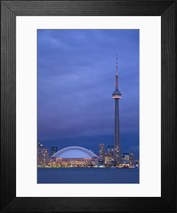 Framed Print : CN Tower and Toronto Skyline at dusk, Toronto, Ontario, Canada Framed Print : CN Tower and Toronto Skyline at dusk, Toronto, Ontario, Canada