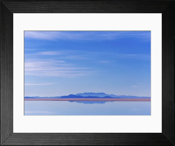 Framed Print : Uyuni salt flat, Salar de Uyuni, near Coqueza, Potosi department, Bolivia