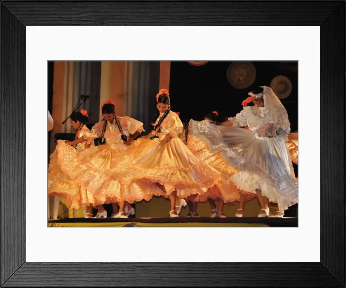 Framed Print : Dancers at the Centro Cultural Antiguo, Balet Folklorico, Masaya, Nicaragua Framed Print : Dancers at the Centro Cultural Antiguo, Balet Folklorico, Masaya, Nicaragua