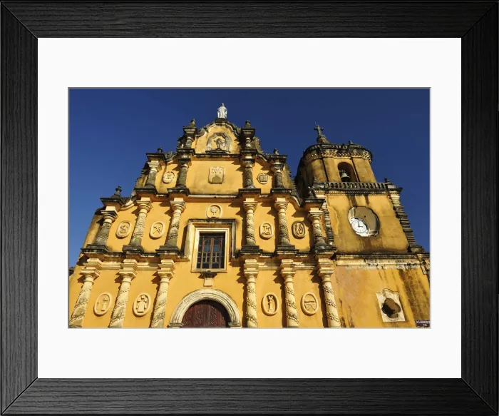 Framed Print : Iglesia de la Recoeccion, Leon, Nicaragua, Central America