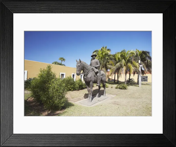Framed Print : Statue in Maputo Fort, Maputo, Mozambique Framed Print : Statue in Maputo Fort, Maputo, Mozambique